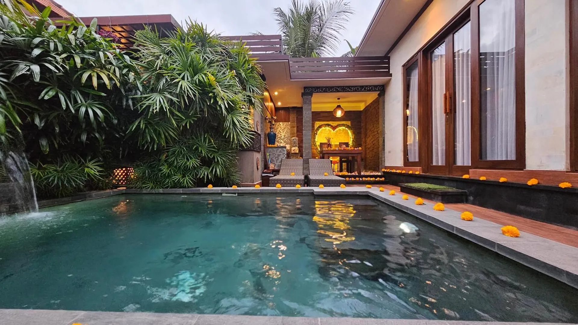 Ubud Paradise Villa Indonesia