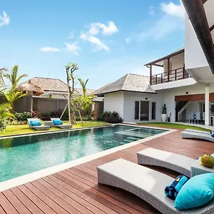 https://villa-hiburan-1.hotelsseminyak.net